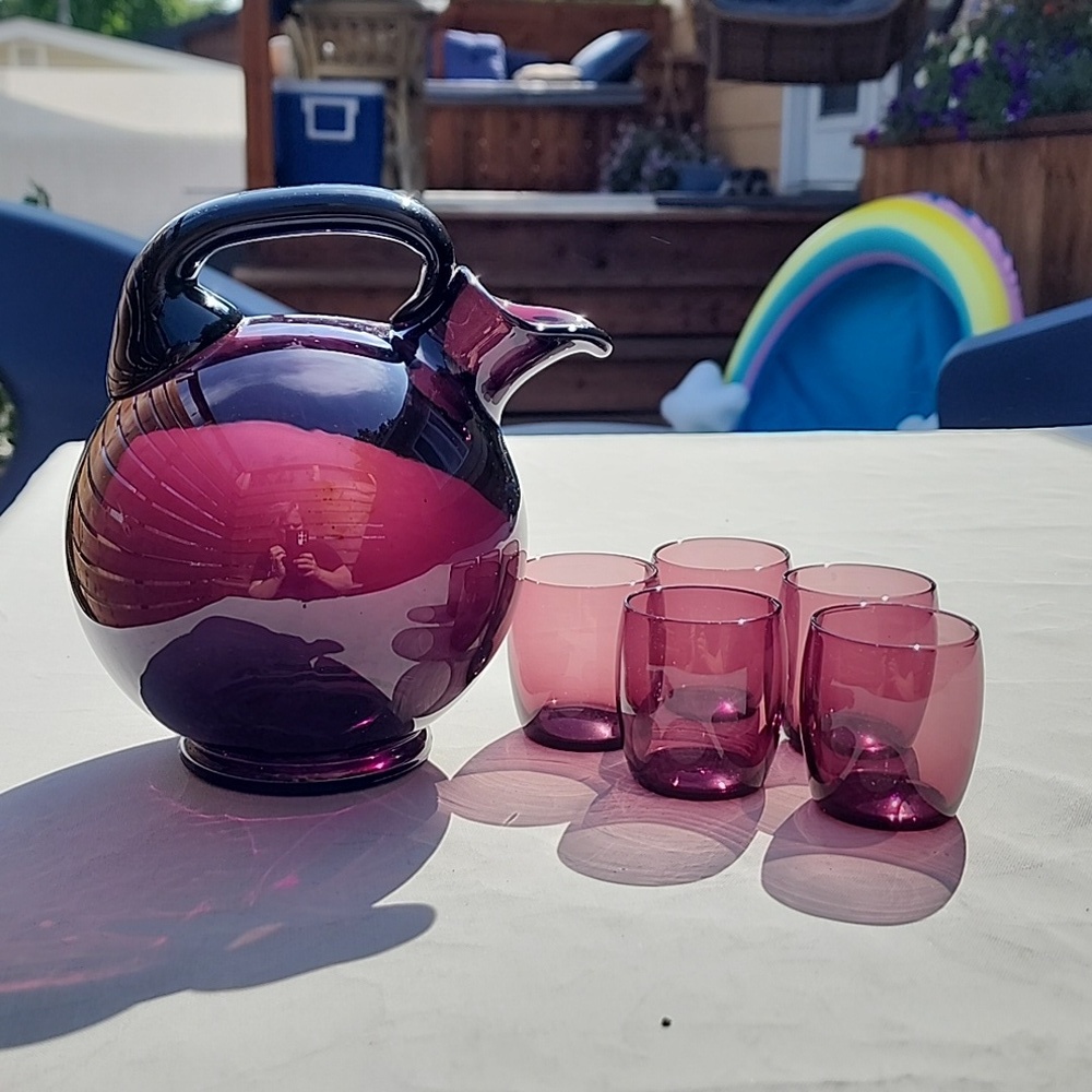 VINTAGE CAMBRIDGE AMETHYST TILT BALL DECANTER Set With 5 CORDIAL GLASSES